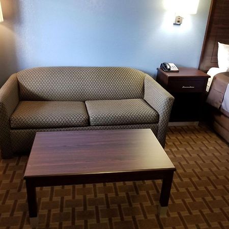 Surestay Hotel By Best Western Terrell Esterno foto