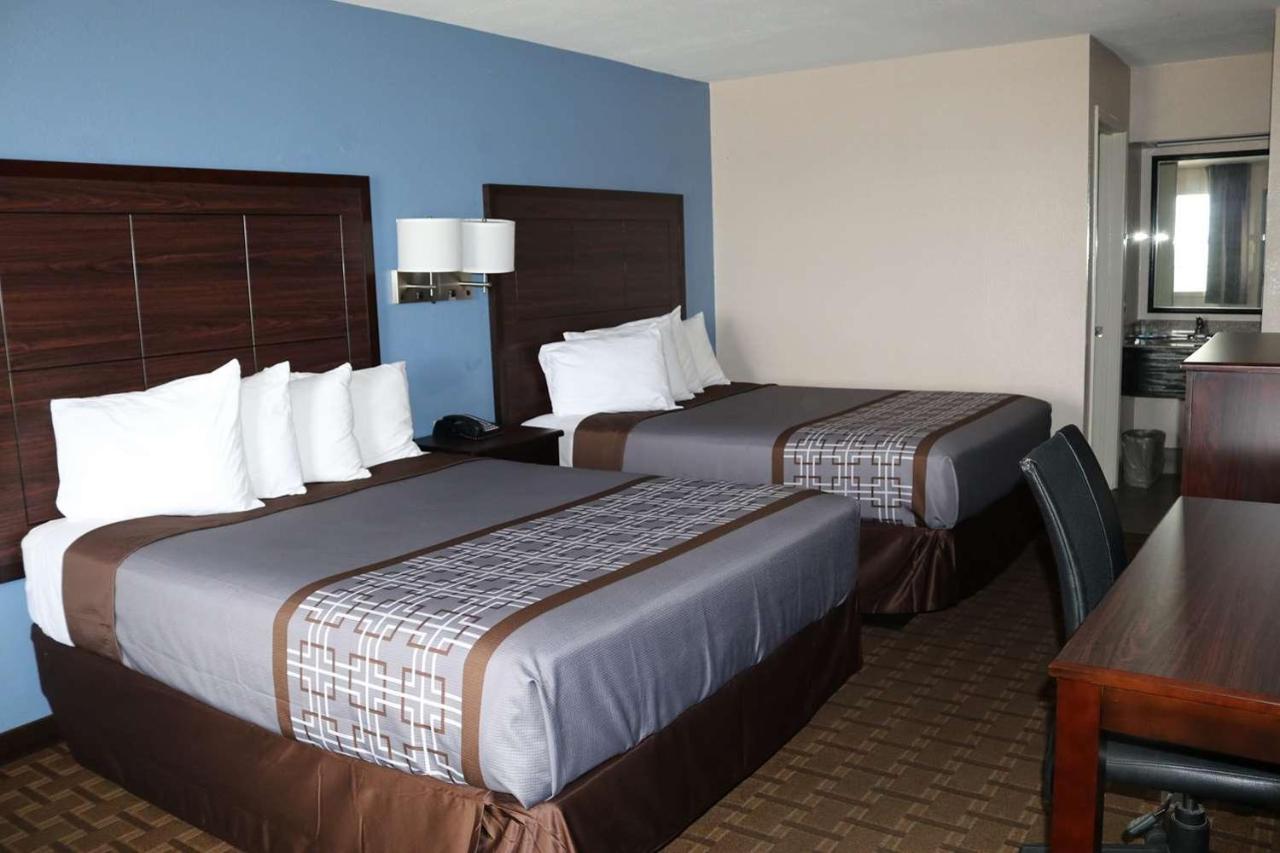 Surestay Hotel By Best Western Terrell Esterno foto