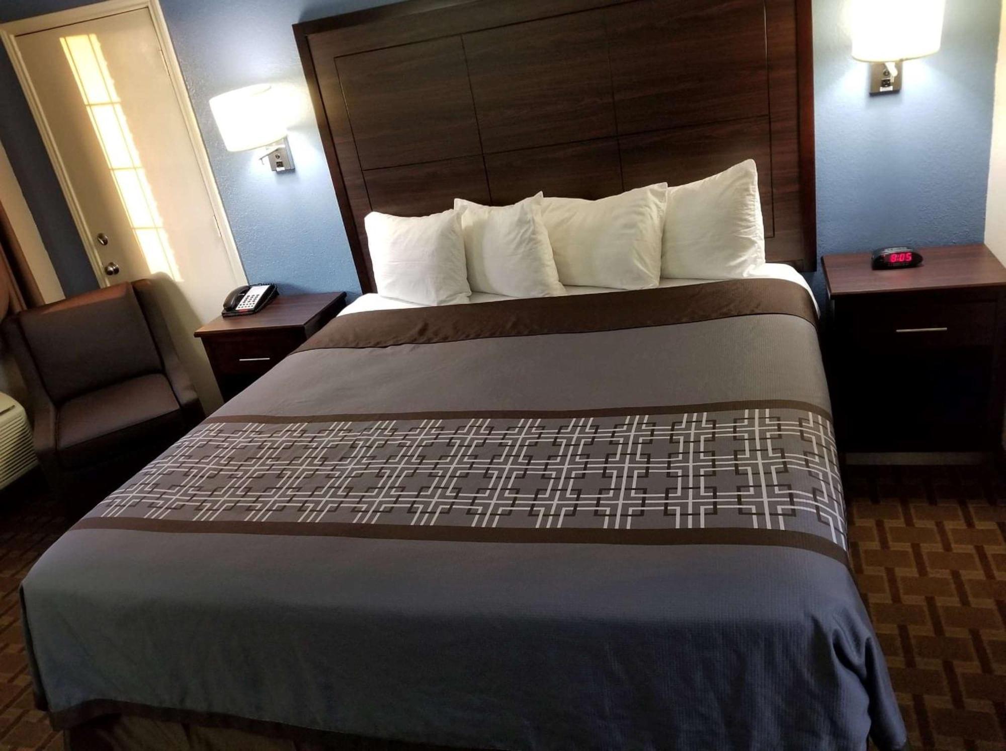 Surestay Hotel By Best Western Terrell Esterno foto