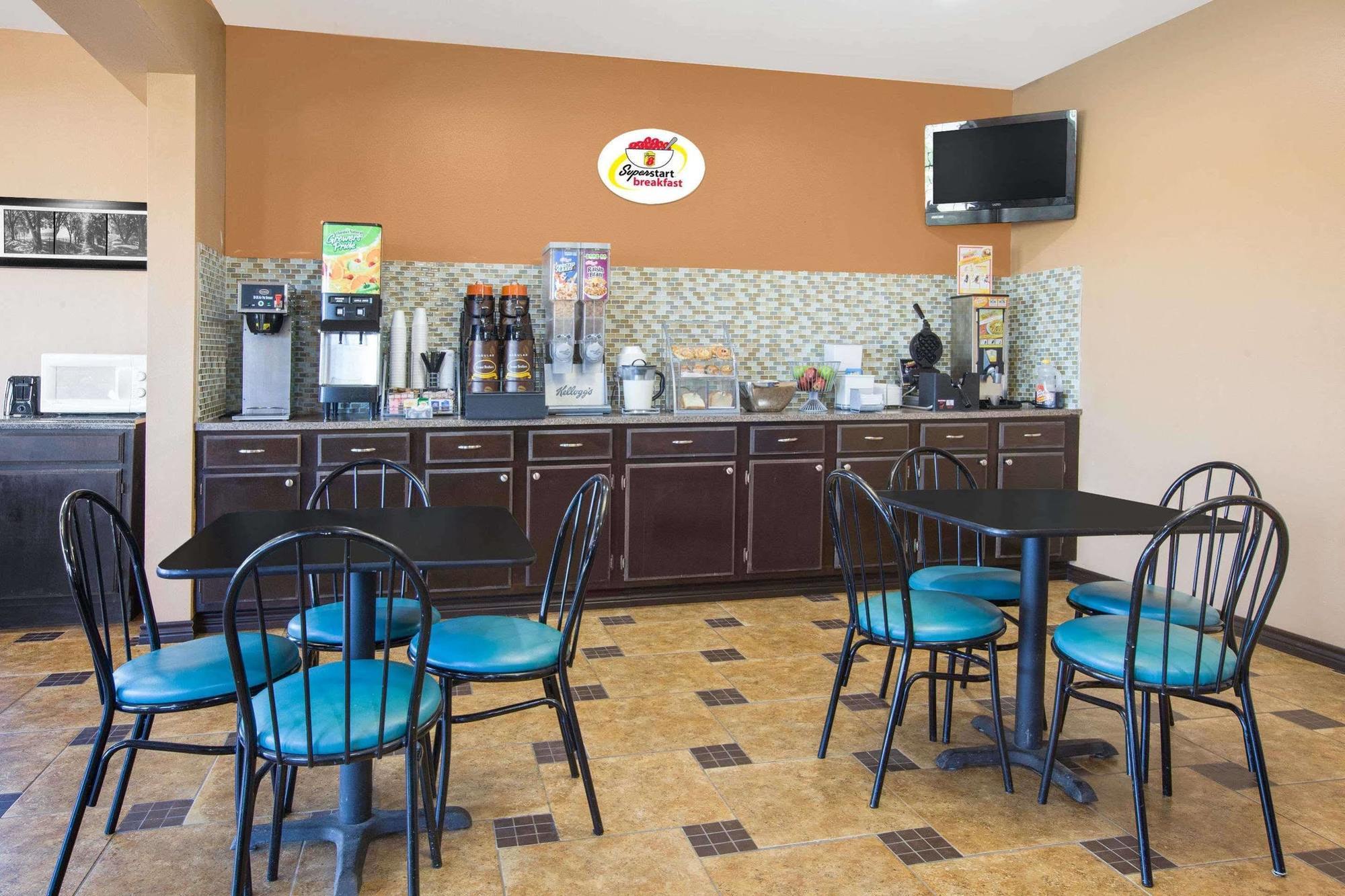 Surestay Hotel By Best Western Terrell Esterno foto